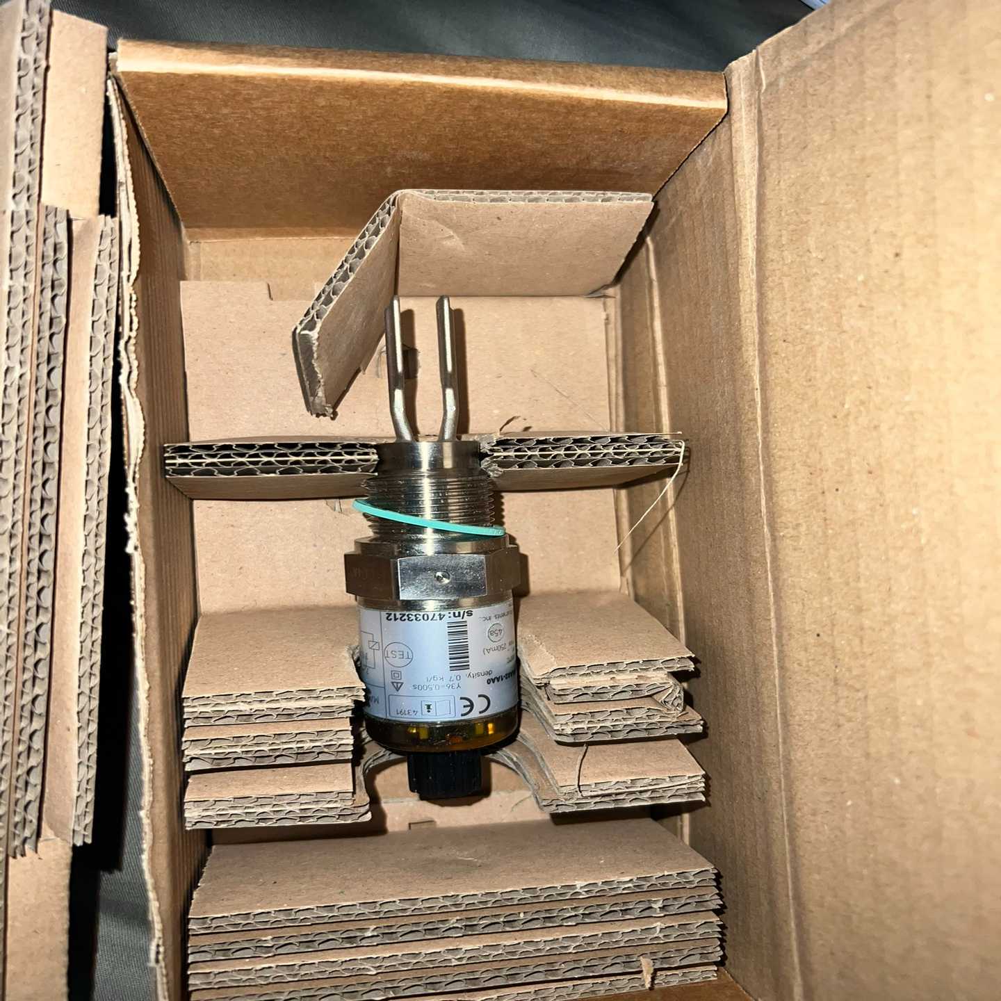 询价~6ES7 222-1HF22-0XA8外观完好无破损。