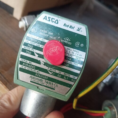 【询价】ASCO电磁阀8262G80，成色好，实物图