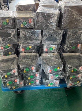 9新冲冲xin施耐德变频器ATV310H075N4A0.7