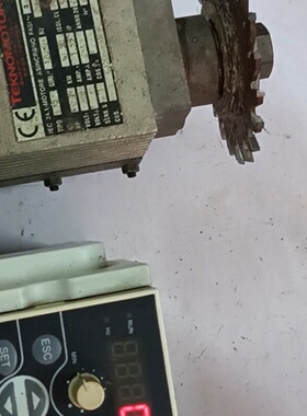 询价*四方变频器E3002S0007220V