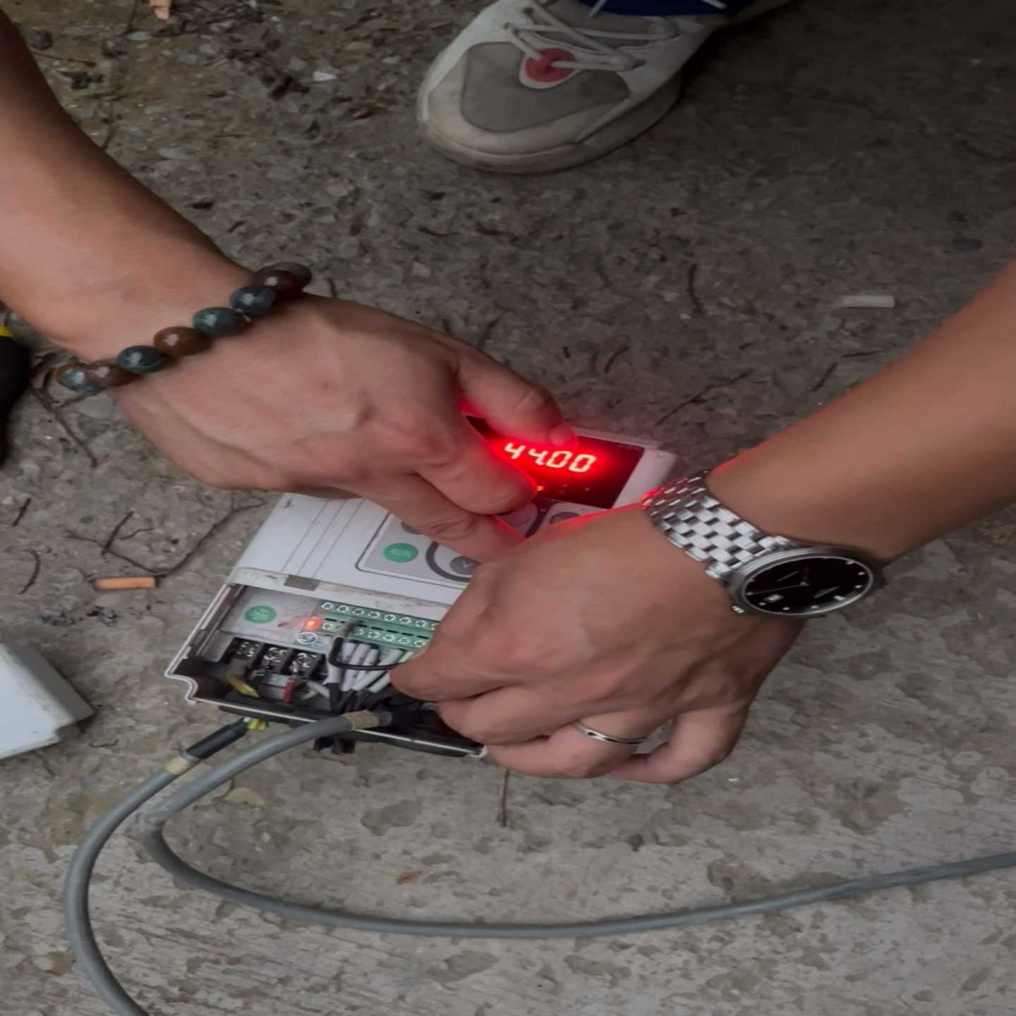 正泰变频器NVF2G-1.5/PS41.5KW功率，380--议价商品