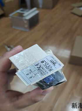 TELEMECANIQUE    LADR2   模块原盒原议价商品