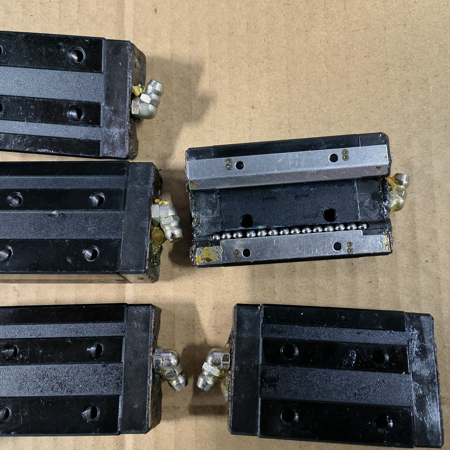 THK直线分离式导轨滑块GSR20T二手拆机成色漂亮