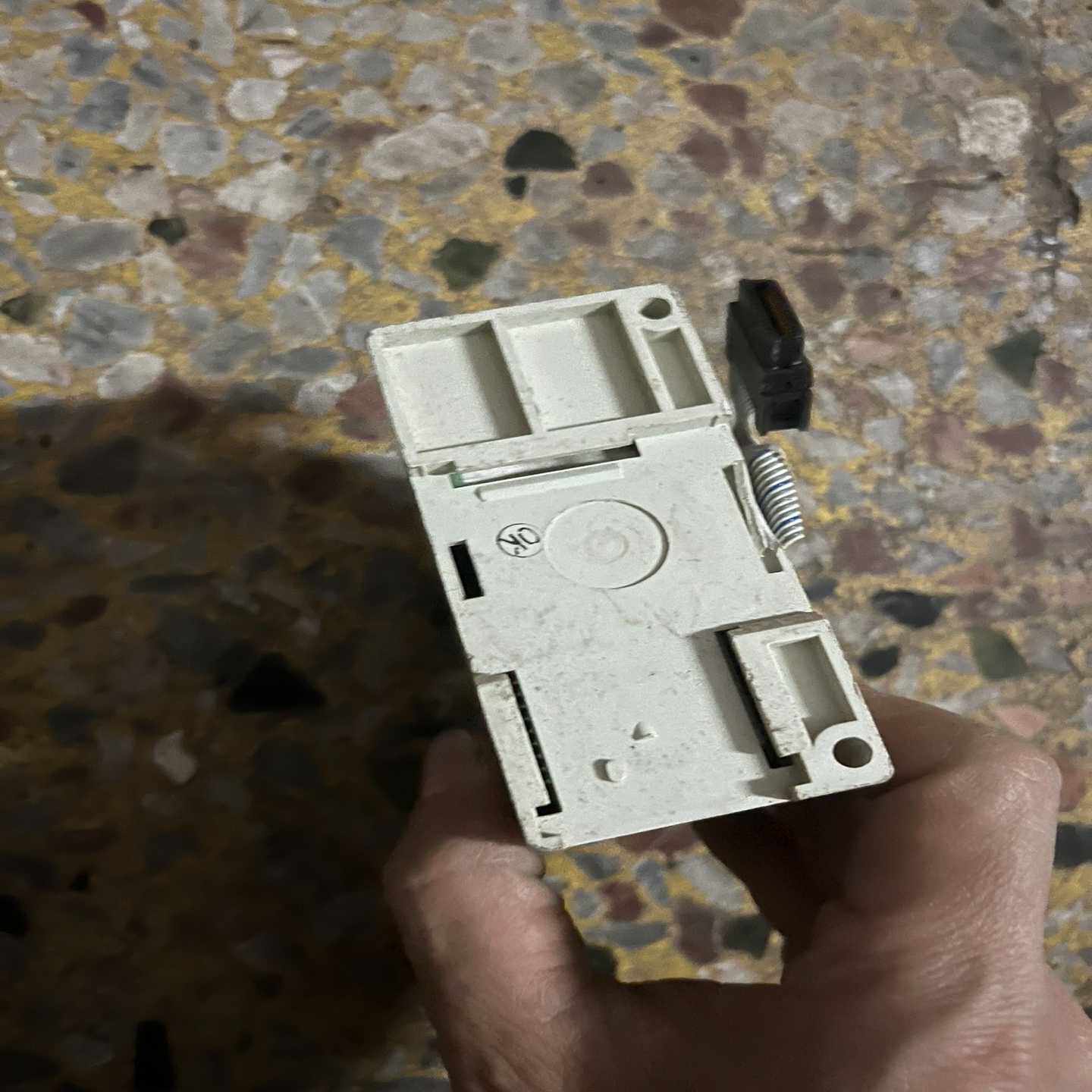 询价~PLC扩展模块FX2N一2DA，外观如图实物