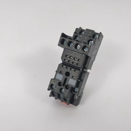 寻XSchneider Electric RXZE2M114 Relay Socket 10A 250V 2pcs