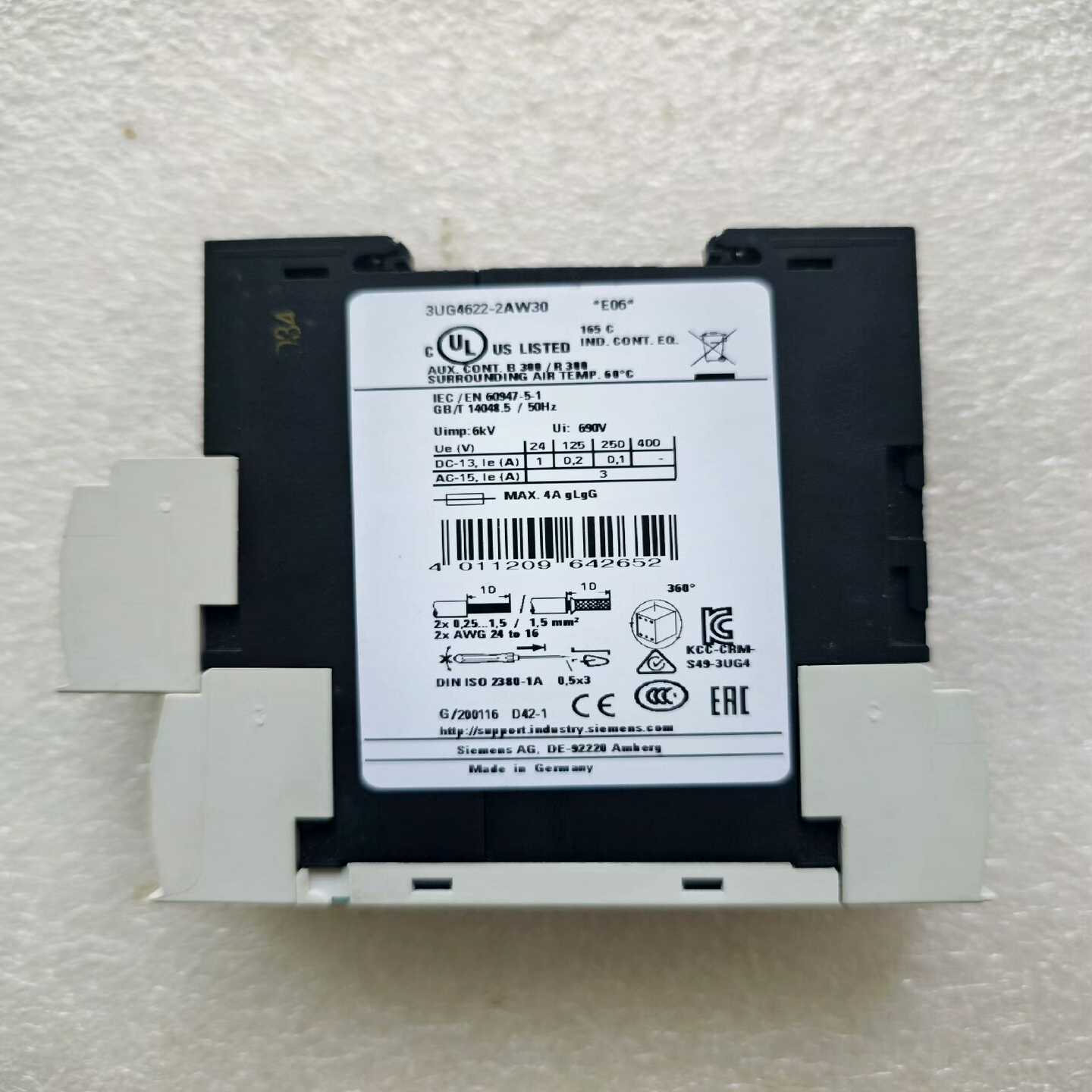 议价西门子安全监控器，型号：3uG4622-2AW30拆机品成色