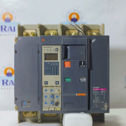 MERLIN GERIN NS1000H 1000A 4POLE CIRCUIT BREAKER WITH MICROL