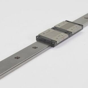 THK SRS 12WM Linearschiene mit zwei Fhrungswagen L310mm