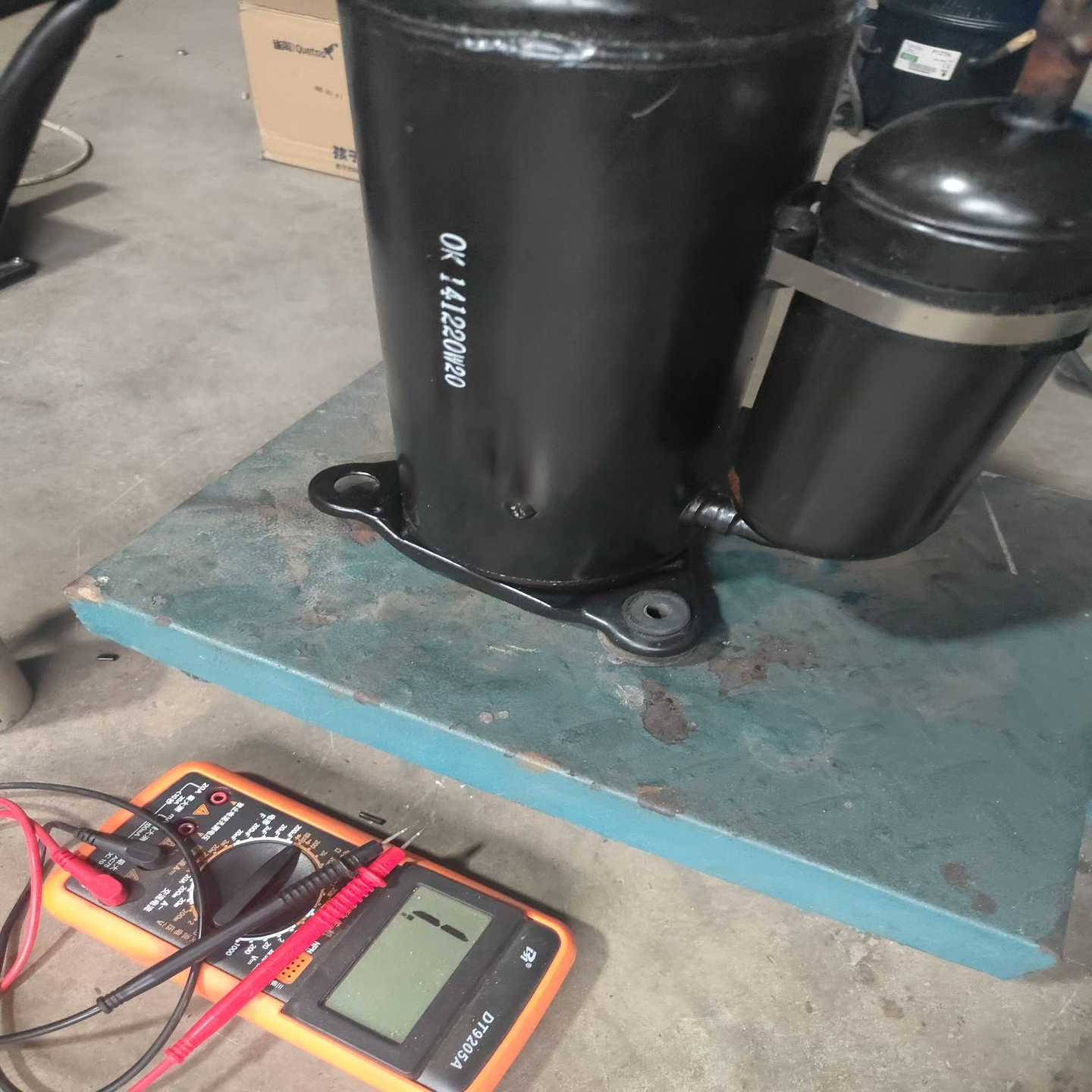 2K22S225BUA松下压缩机，油冷机。水冷机拆机，原装正--议价