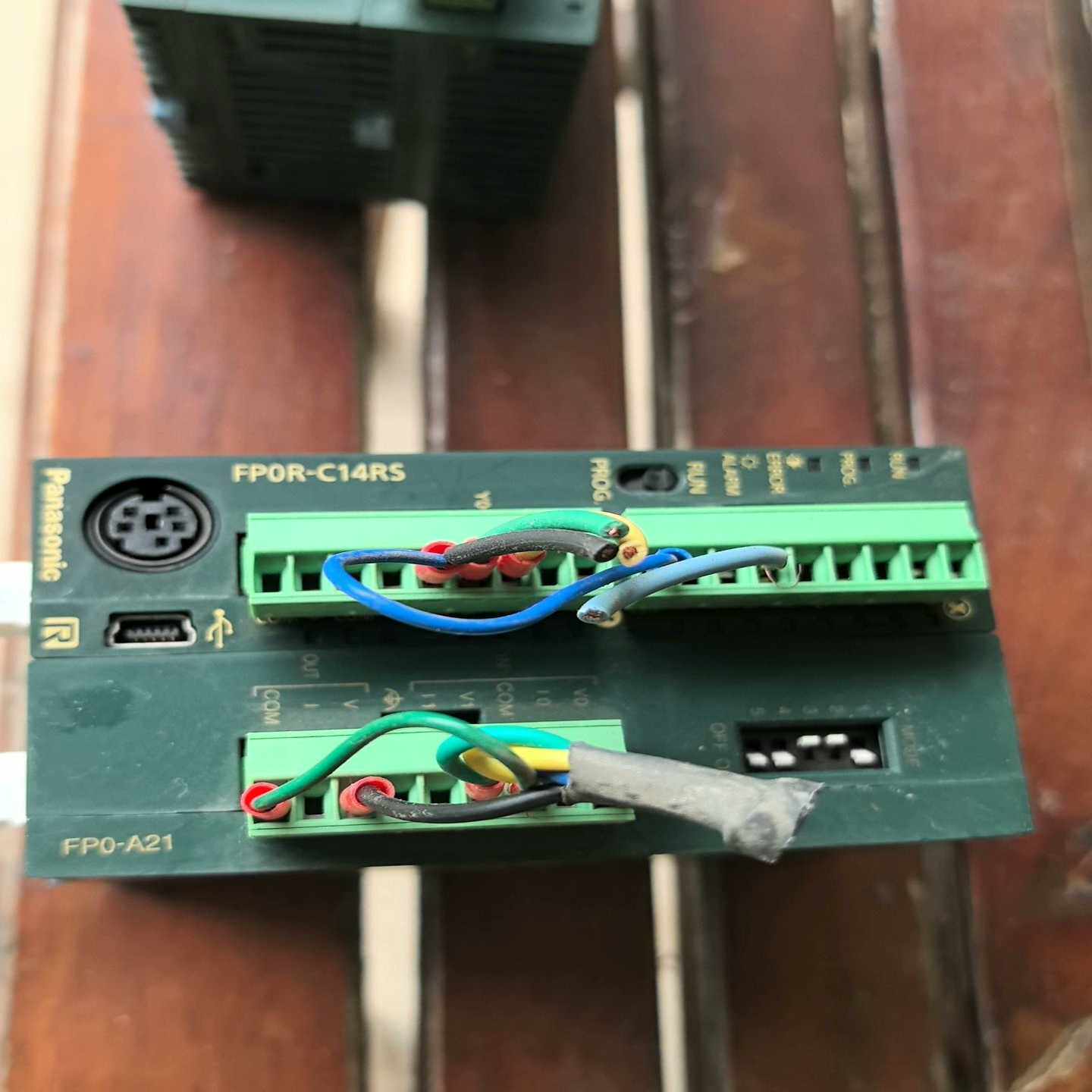 松下PLC可编程控制器FPO-C14RS-F、FPO-A21--议价商品