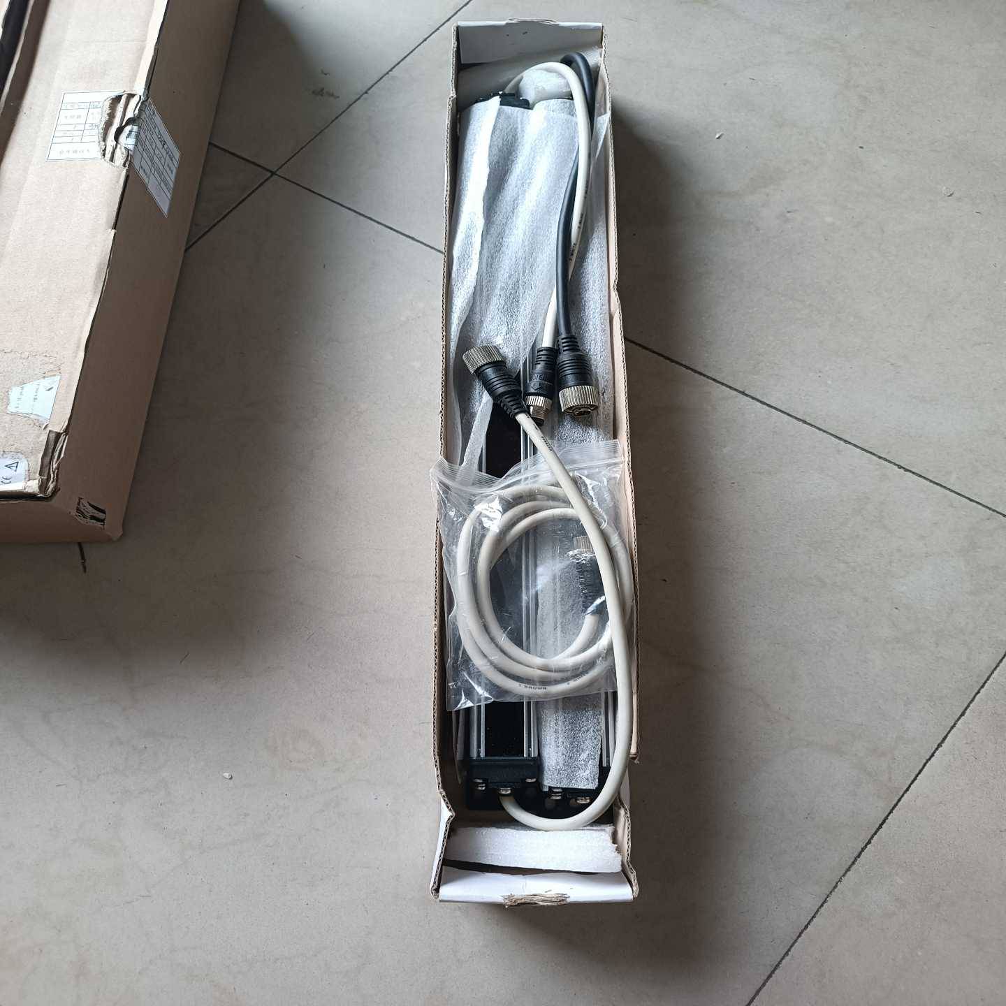 TURCK九成新温度传感器TS-400-LI12UPN8X-~询价