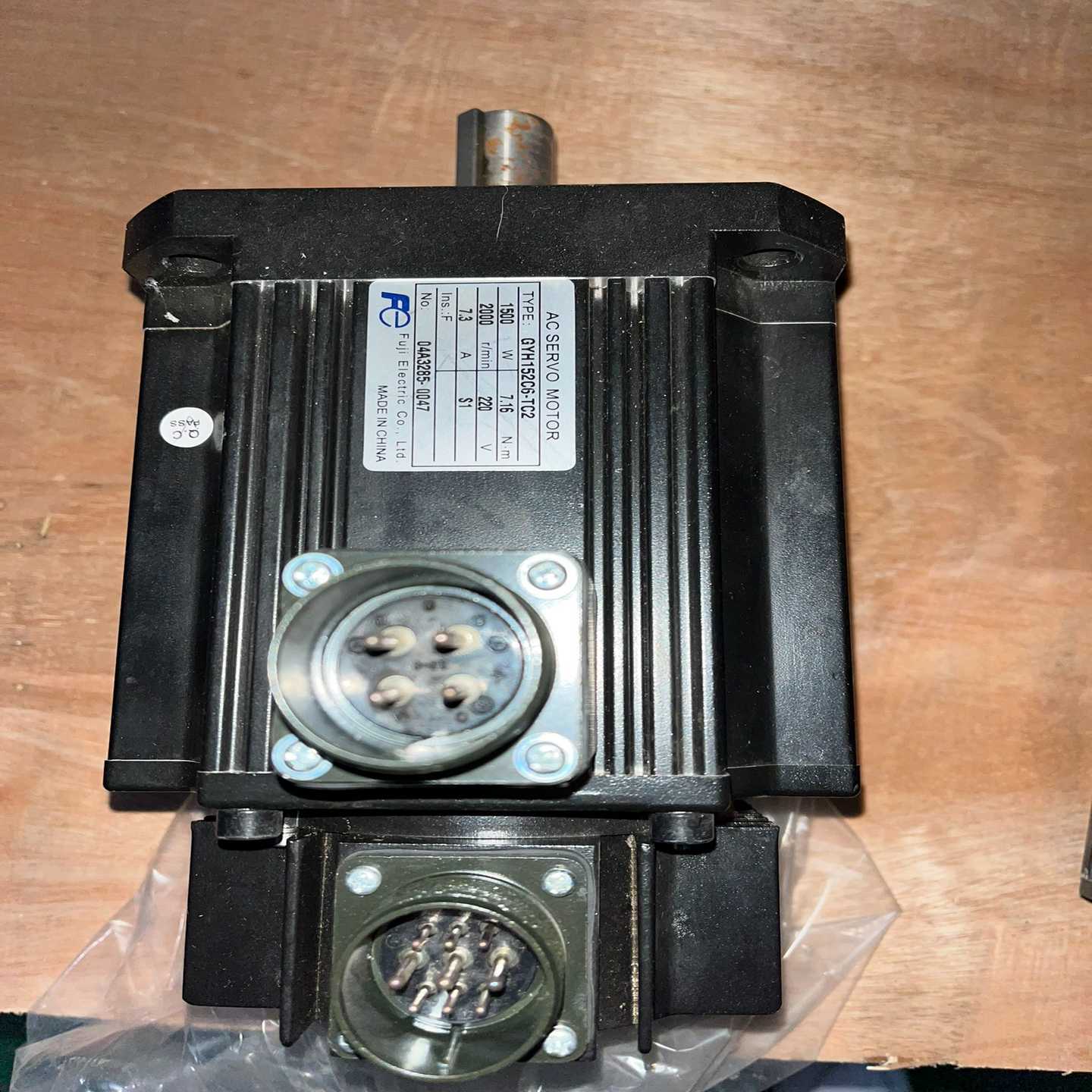 询价电机2kwGYG202CC2-T2E