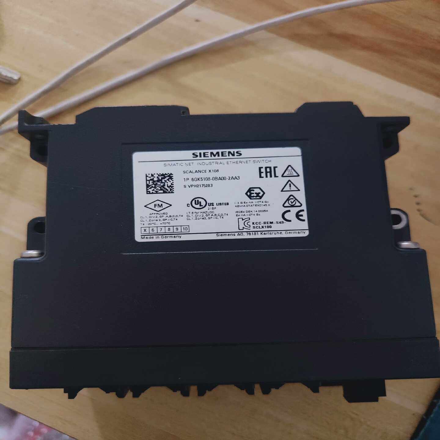 询价6GK5108-0BA00-2AA3裸机，成色从新，功