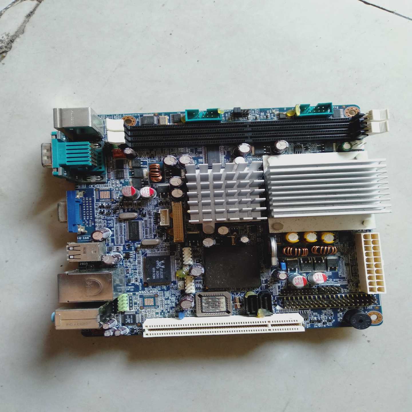 工业设备控制板 Avalue EMX-910GMLE B98~询价