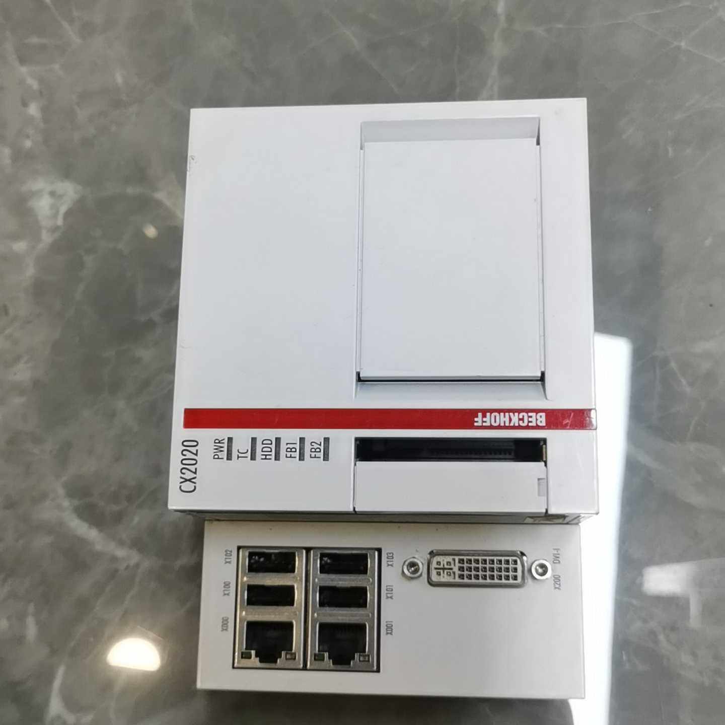 倍福BECKHOFF控制器，型号CX2020-0112，德国--议价商品