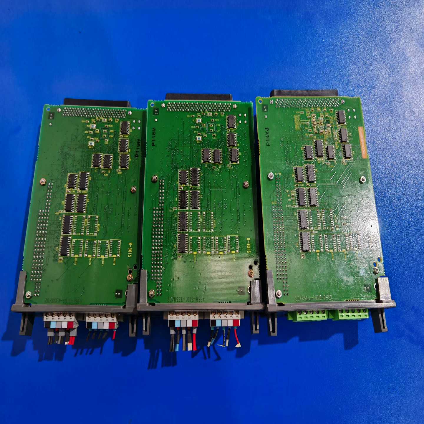 议N价#电路发那科机器人R-30iA柜DeviceNet板A20B现货/维修