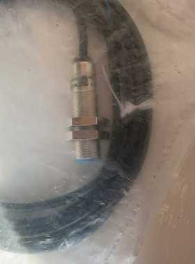 ABB变频器ACS510-01-180A-4 变频器，成~询价