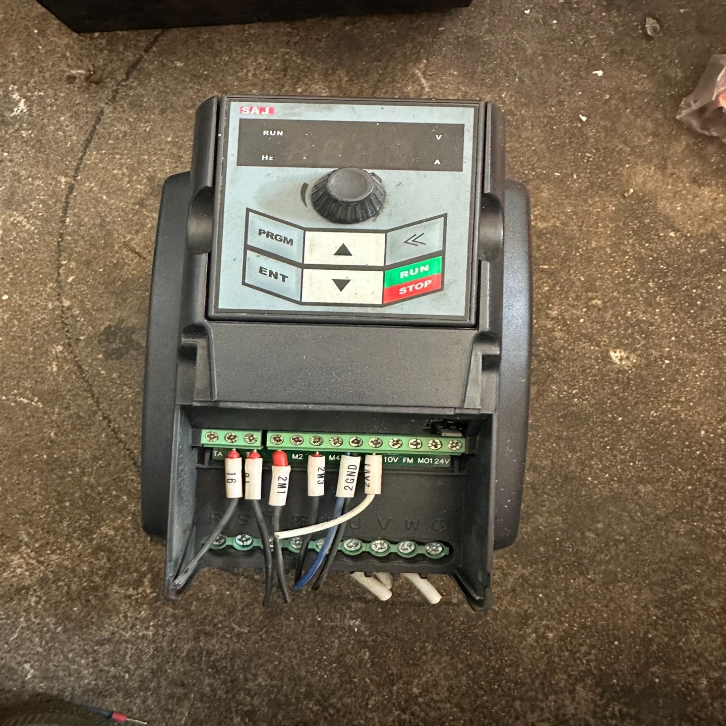 【议价】三晶变频器22KW ATV13-4T2R2GH 拆机包好