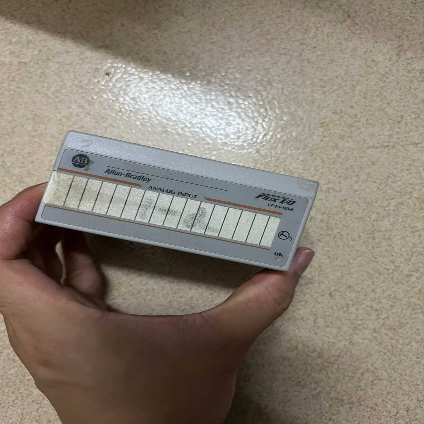 罗克韦尔1794-IE12外观完好，功能正常，实物图。有撬开【鑫