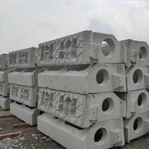 水泥毯浇水固化新型混凝土鱼塘护坡铺路河道沟渠基坑防护固土毯布