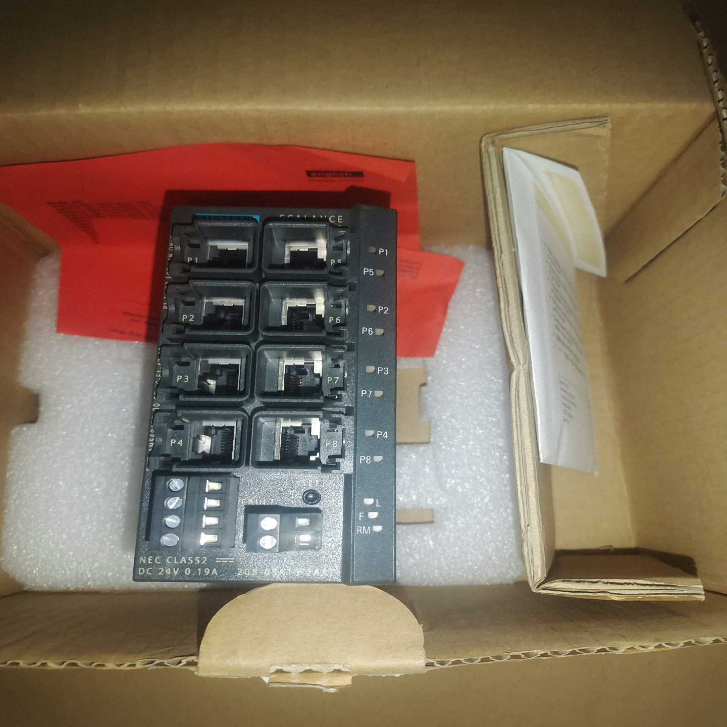 西门子X208交换机，6GK5208-0BA10-2AA3全~议价