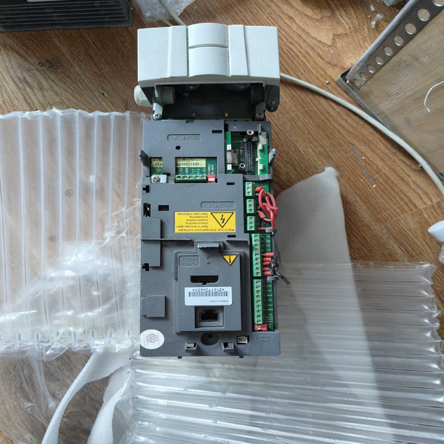 ABB变频器ACS510-01-07A2-4出售，实拍如图，--议价商品