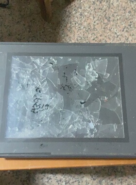 询-KEYENCE触摸屏VT3S10屏幕乙破碎.其余多很好