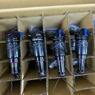 Rockshox后胆165*45后避震165耳轴气压后胆后避--议价商品