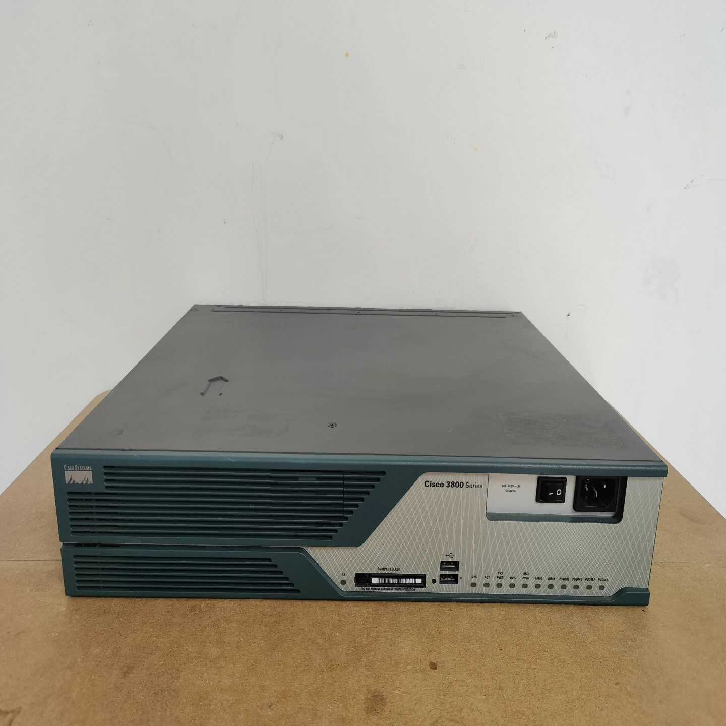 思科cisco3825千兆路由器。测试完好，可提供测试报-议价