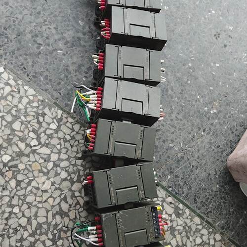 询-6es7 2221hf220xa8 PL