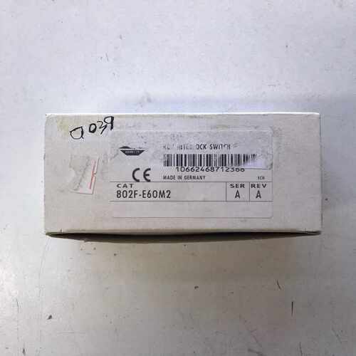 询价~AB罗克韦尔802F-E60M2，未使用，包装齐