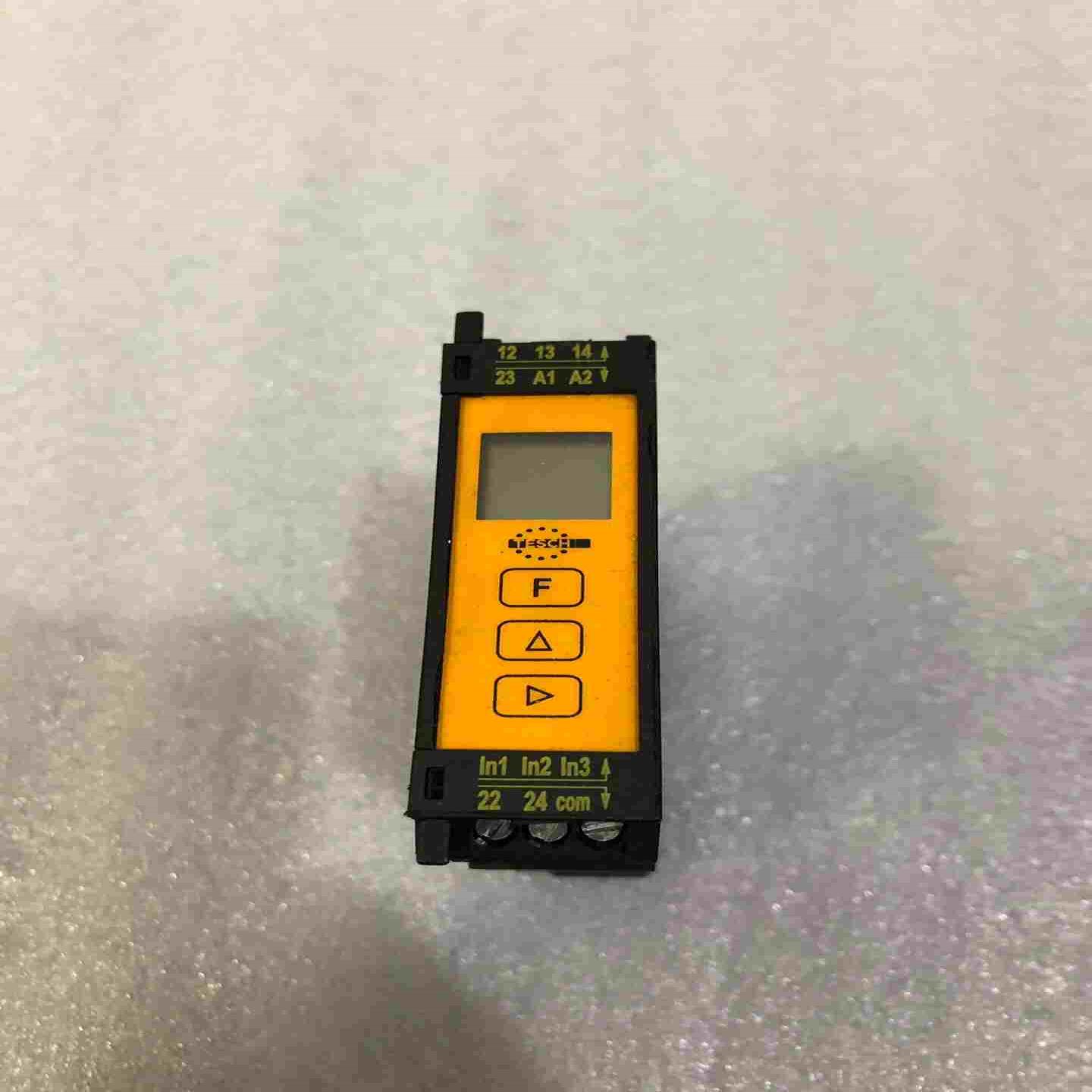 (工仔机械）TESCH 安全继电器M220×01 AC230V货号072