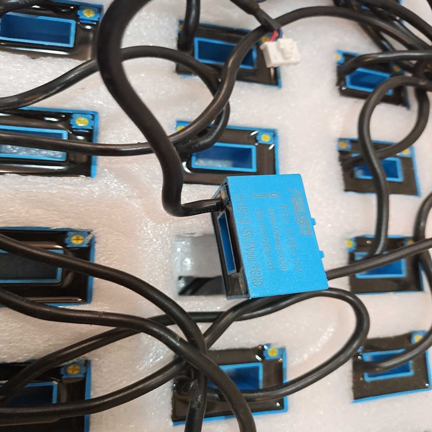 询价~FREESOR电流霍尔传感器FS150B/4V