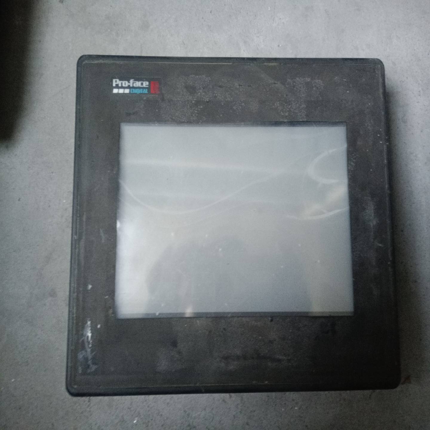 普洛菲斯触摸屏2780027-01，GP477R-EG41-{议价}