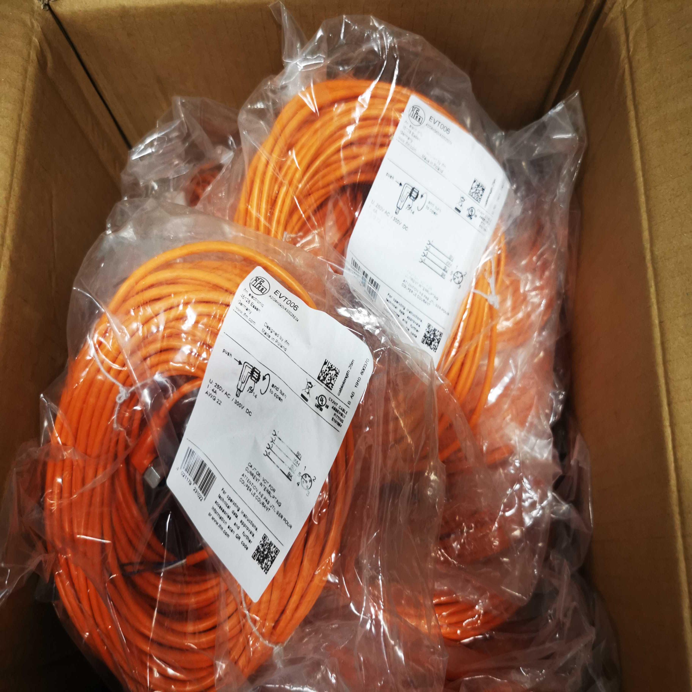 配件包邮IFM EVT006 25M连接线原装现货议价议价