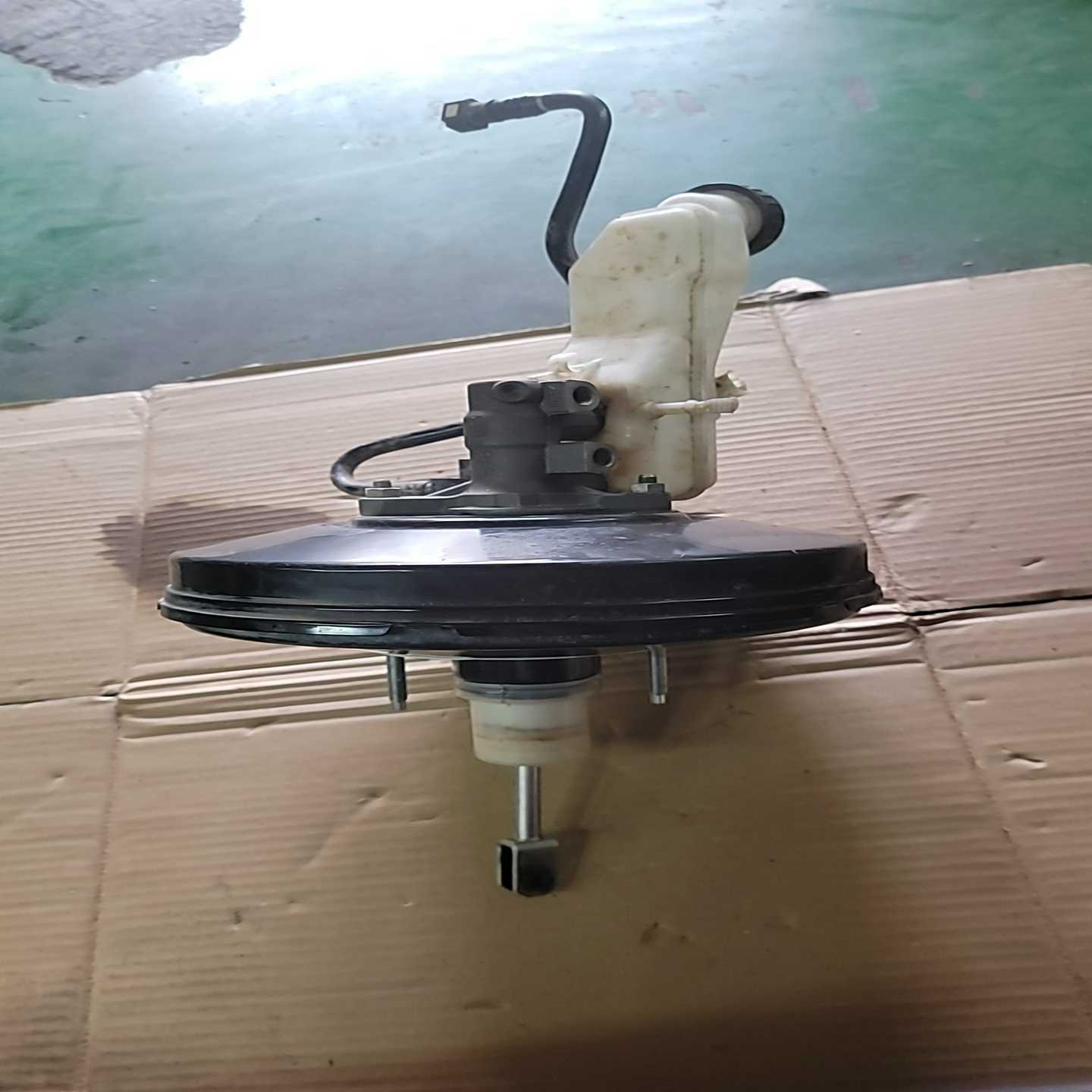 别克英朗刹车总泵大力鼓总成，200块钱。19年1.3排量原--议价商品