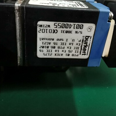 burkert 四路气动分配器，搭配四只burkert电磁阀--议价商品