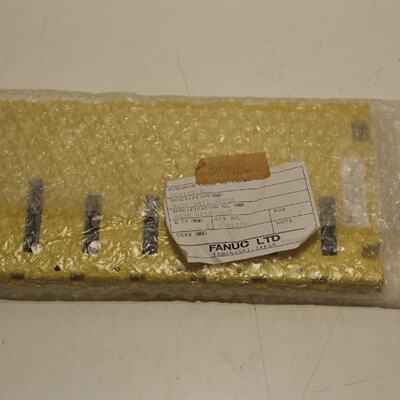 Fanuc A03B0819C002 5Slot Backplane NEW