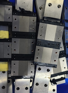 SRS15WM原装THK直线导轨滑块加宽滑块成色漂亮