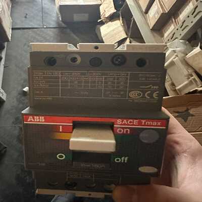 全新ABBTmax系列塑壳断路器，工业电气控制专用。--议价商品