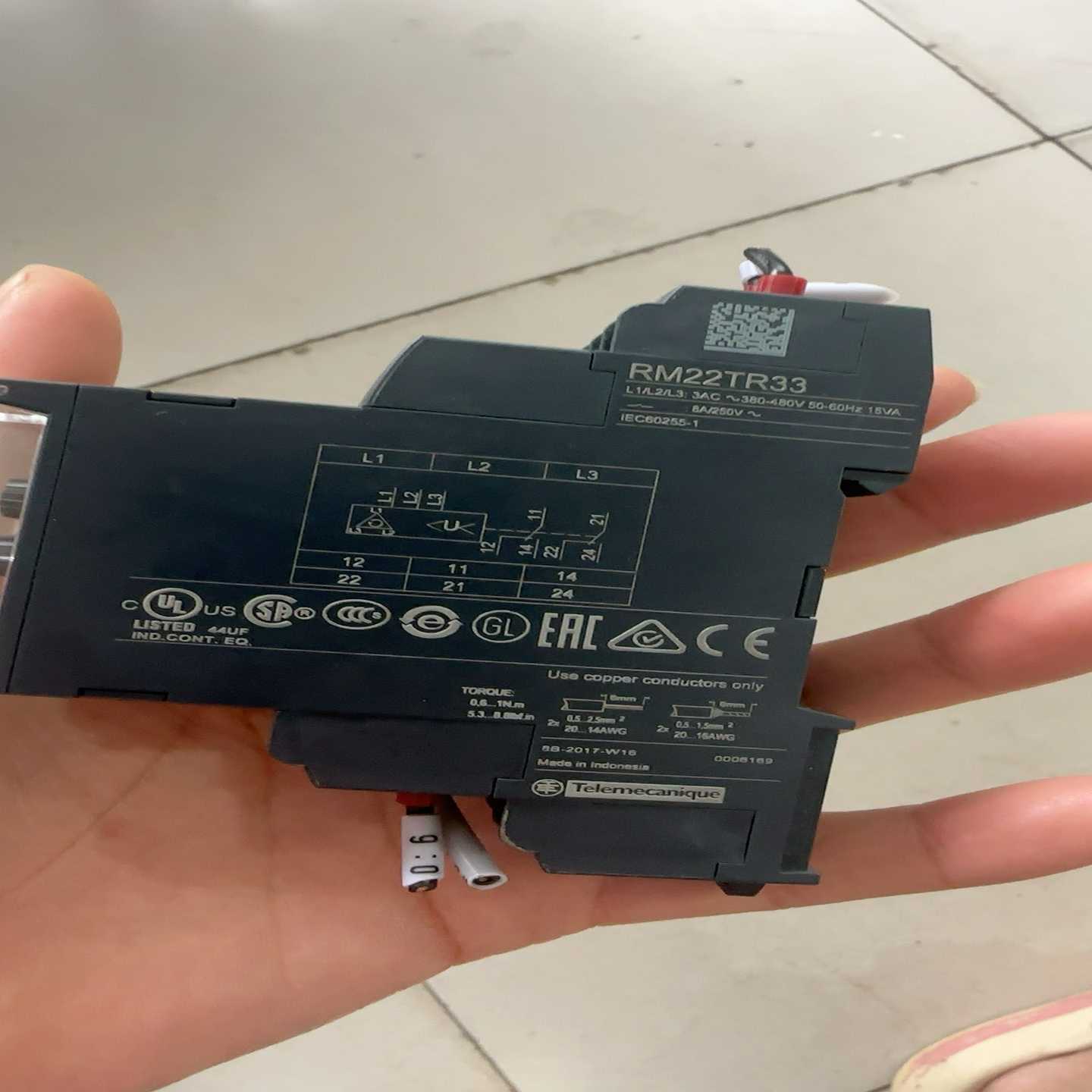 议价施耐德时间继电器，RM22TR33，仅此一个，实物图片，需要