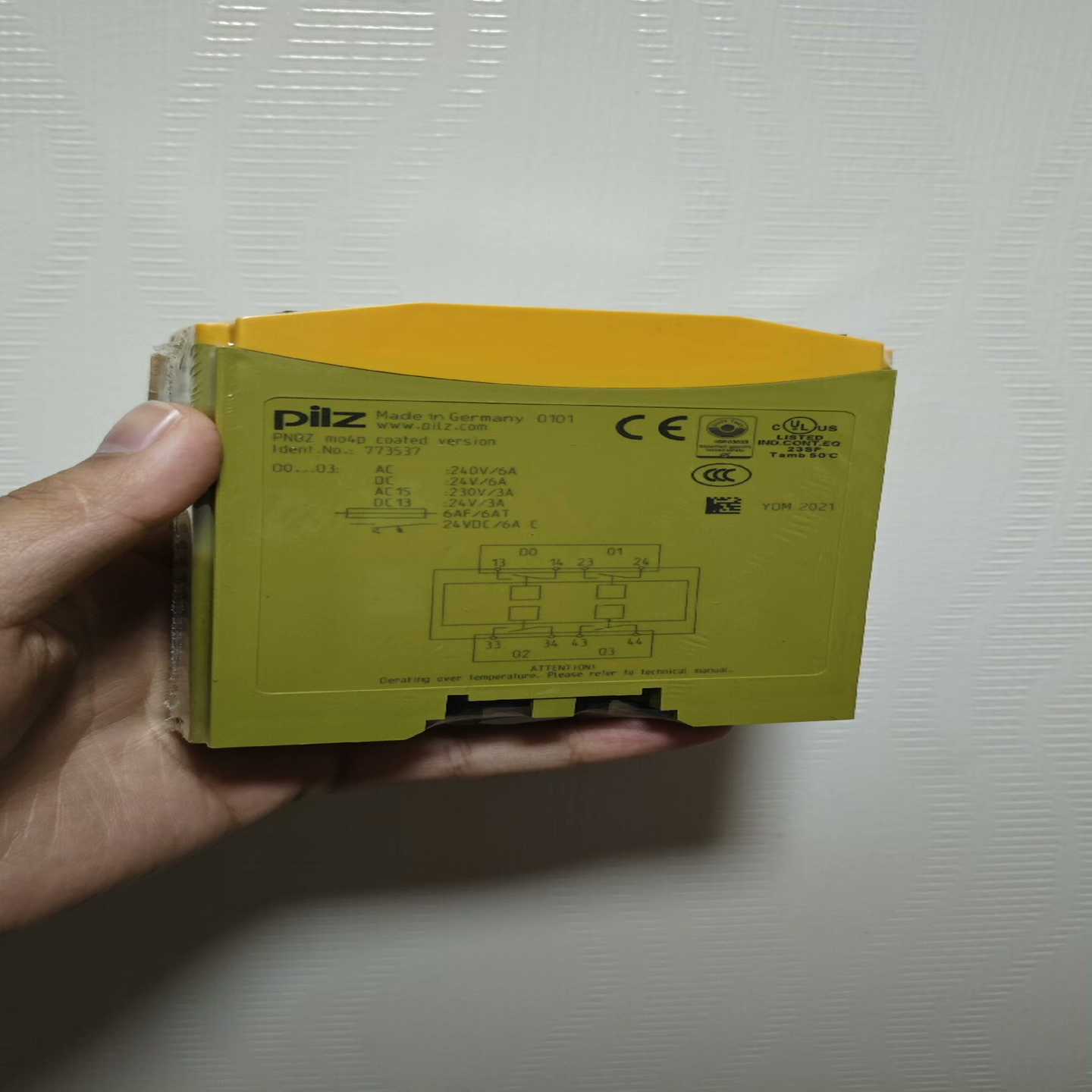 773537皮尔磁pilz安全模块pnozmo4p询价