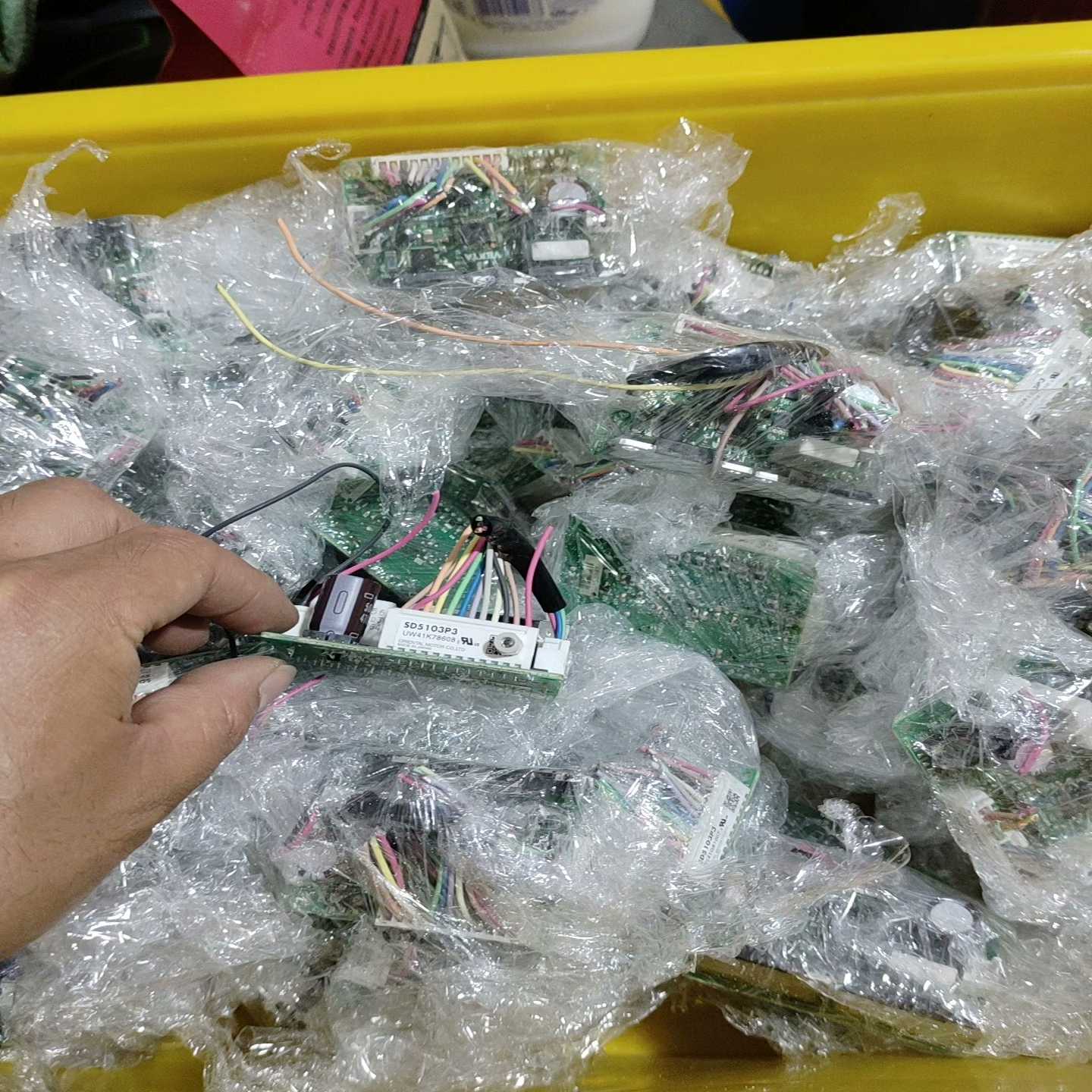 SD5103P3功能正常，图片是来的，成色如图所示，询价