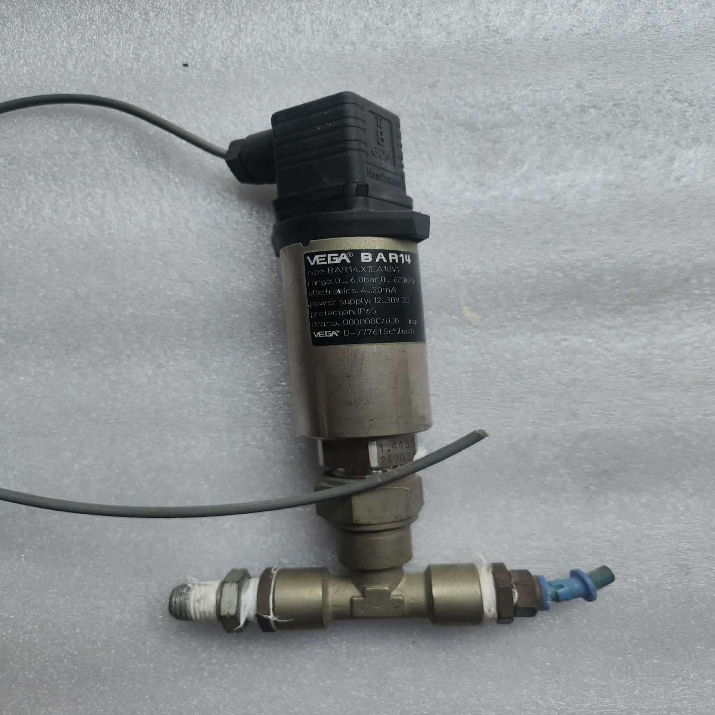 进口VEGA BAR14  X1EA1GV1压力传感器（佳毅工控）