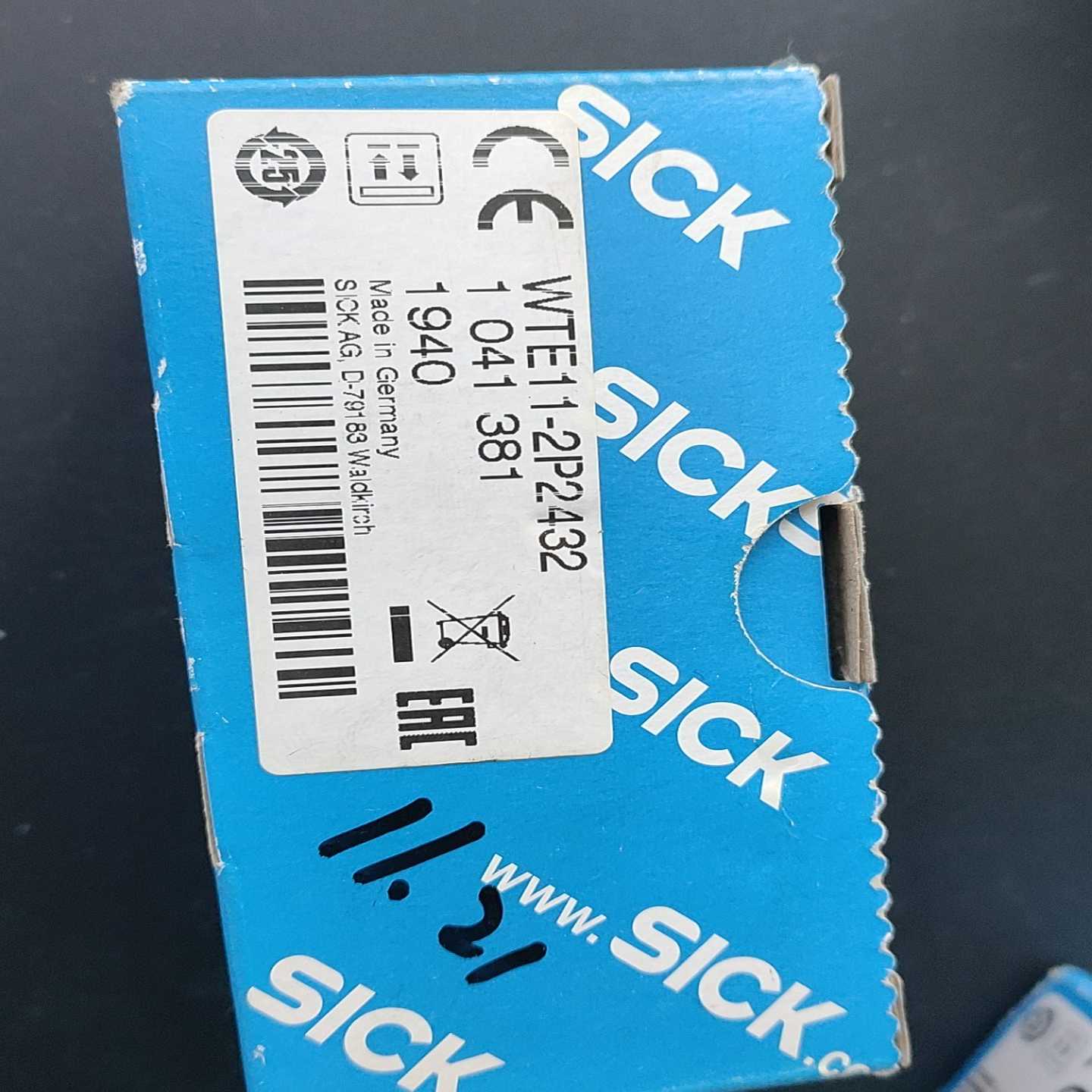 德国SICK传感器WTE11-2P2432货号104138询价