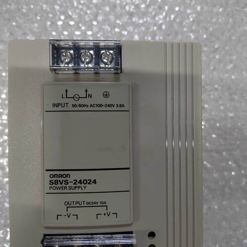 询价电源S8VS-24024/ED2一个，，成色很议价
