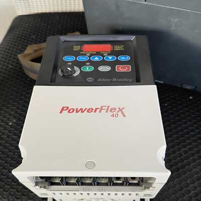 AB罗克韦尔PowerFlex40变频器22B-A5P0--议价商品