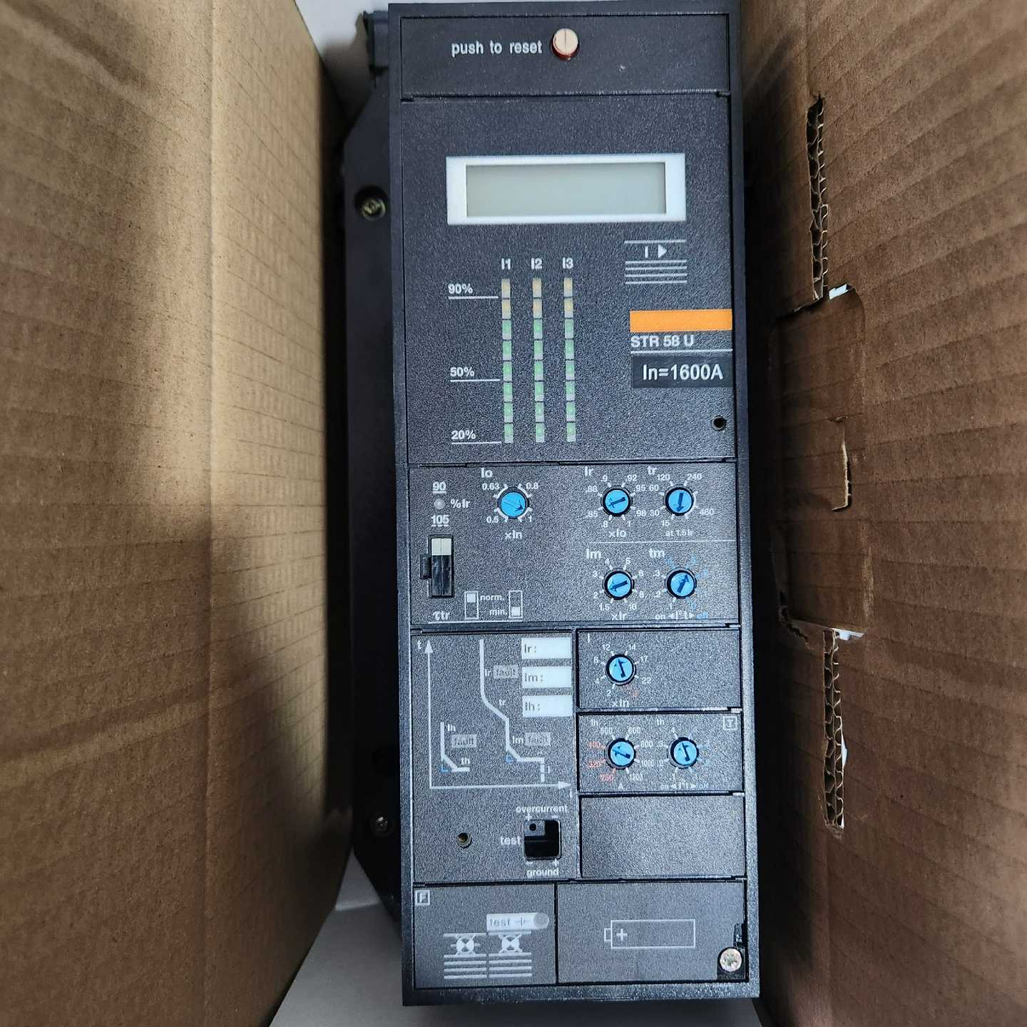 施耐德梅兰日兰控制器STR58U带显示屏库存货产品很新质--议价商