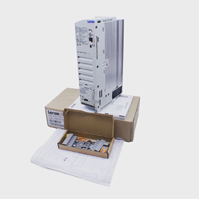 LENZE 8200 VECTOR E82EV152K4C200 E82EV1524C200 Umrichter 134