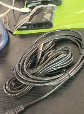溢价-3.5mm音频线黑色长度约1米未使用线材柔软插